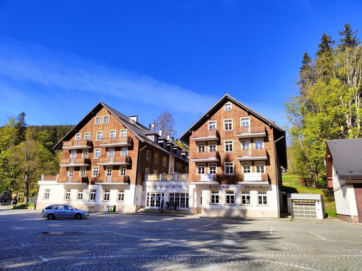 Horsky Hubertus C.19 Apartament